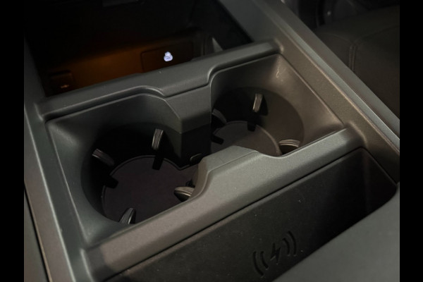 Land Rover Defender 110 P300e X-Dynamic SE ACC/Head-up/trekh/cold climate/5jrgarantie/Panoramadak