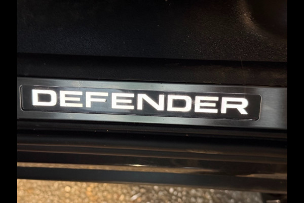 Land Rover Defender 110 P300e X-Dynamic SE ACC/Head-up/trekh/cold climate/5jrgarantie/Panoramadak