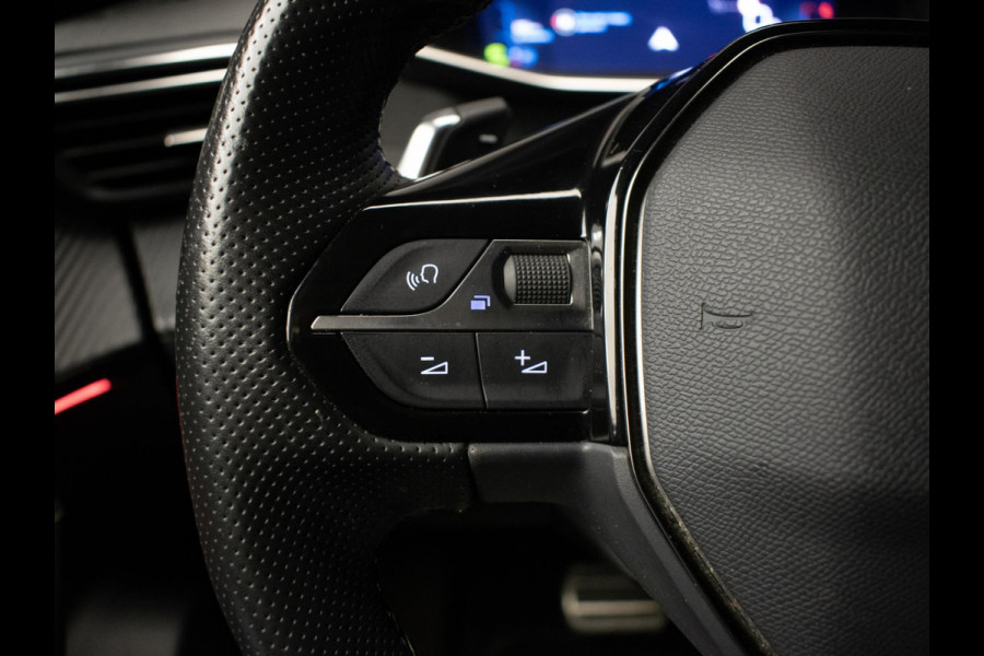 Peugeot 2008 1.2 PureTech GT-Line Sport (APPLECARPLAY,CAMERA,NAVIGATIE,CRUISE,LED,CLIMATE,SPORTSTOELEN,LM VELGEN,NETTE STAAT)