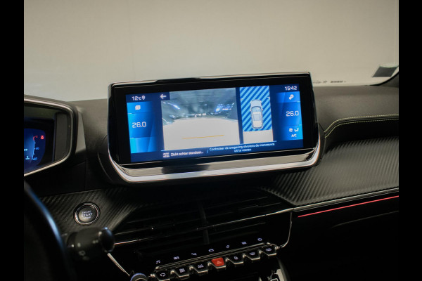 Peugeot 2008 1.2 PureTech GT-Line Sport (APPLECARPLAY,CAMERA,NAVIGATIE,CRUISE,LED,CLIMATE,SPORTSTOELEN,LM VELGEN,NETTE STAAT)