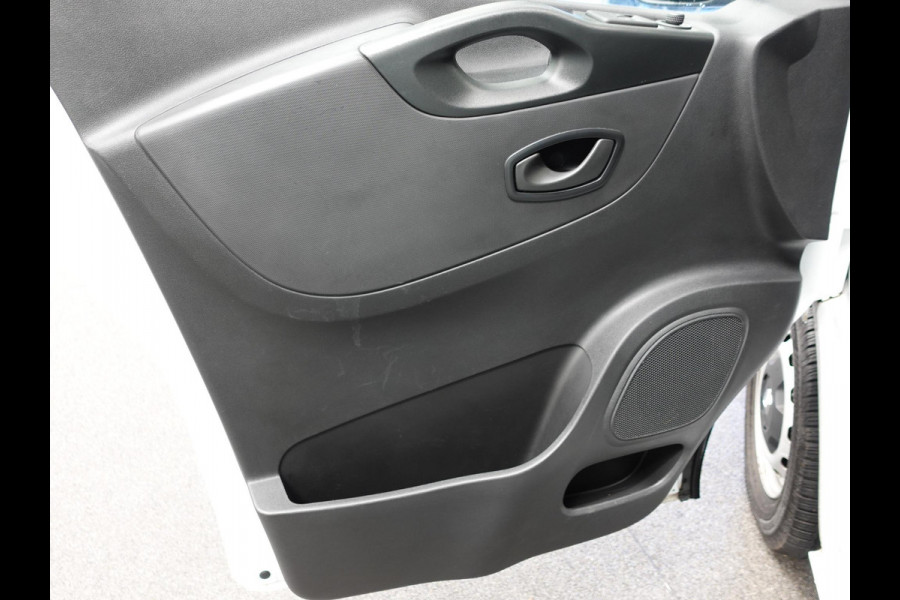 Renault Trafic 2.0 dCi145pk automaat L1H1 Cruise control Navigatie LED Airco Euro6