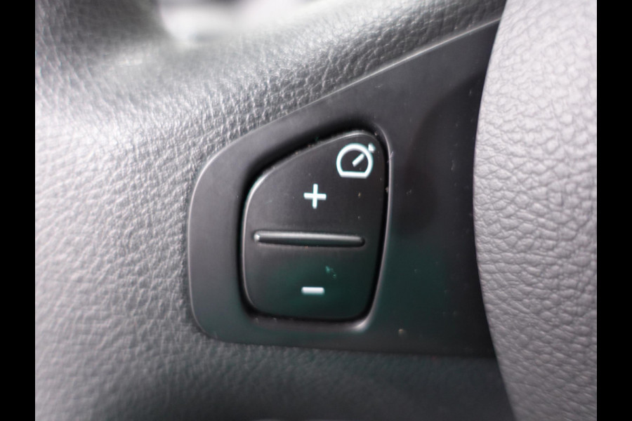 Renault Trafic 2.0 dCi145pk automaat L1H1 Cruise control Navigatie LED Airco Euro6