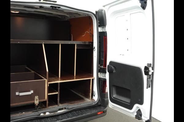 Renault Trafic 2.0 dCi145pk automaat L1H1 Cruise control Navigatie LED Airco Euro6