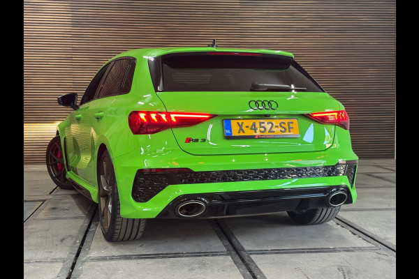 Audi RS3 2.5TFSI quattro| Akra | PPF | Keramisch | RS-Design pakket + | RS-Dynamic pakket plus | Audi Garantie | BOM VOL! |