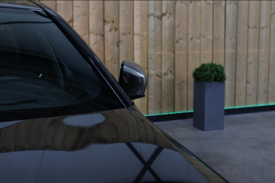 BMW 5 Serie M550i xDrive *Nachtzicht*Massage*H/K*360 Camera*Trekhaak*