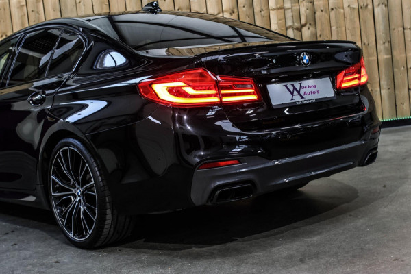 BMW 5 Serie M550i xDrive *Nachtzicht*Massage*H/K*360 Camera*Trekhaak*