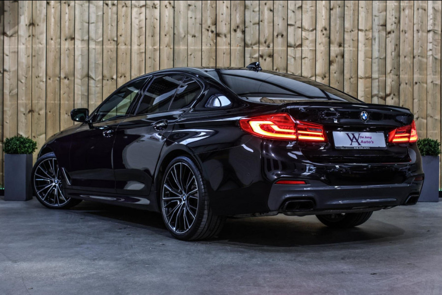 BMW 5 Serie M550i xDrive *Nachtzicht*Massage*H/K*360 Camera*Trekhaak*