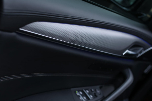 BMW 5 Serie M550i xDrive *Nachtzicht*Massage*H/K*360 Camera*Trekhaak*