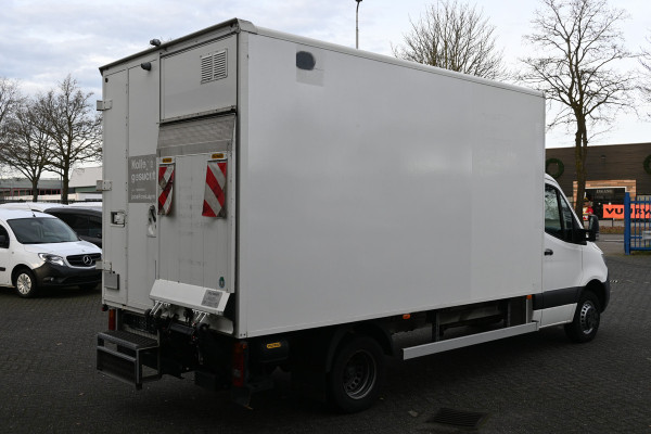 Mercedes-Benz Sprinter 514 CDI L3 Bakwagen met laadklep Camera, MBUX, Geveerde stoel, Stoelverwarming