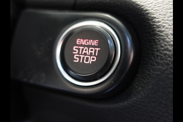 Kia ProCeed 1.4 T-GDI 140pk Automaat GT-Line Panoramadak LED Airco Navi Carplay PDC VA Camera Sportleder 17" LM Velgen Virtual Cockpit