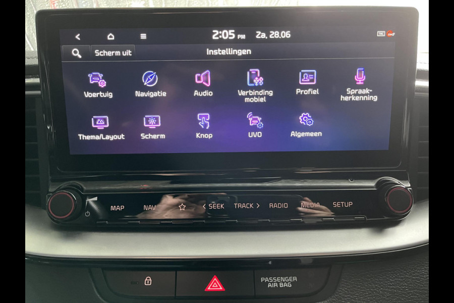 Kia ProCeed 1.5 T-GDi MHEV GT-Line Edition Climate control Cruise control adaptive Achteruitrijd camera Parkeersensoren achter Stuur verwarming Voorstoelen verwarmd Navigatie Apple Carplay/ Android Auto