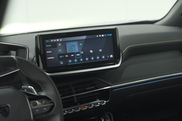 Peugeot 2008 Hybrid 136 e-DSC6 GT | 360 Camera | Panoramadak | Adaptieve Cruise Control | Dodehoekdetectie | Navigatie