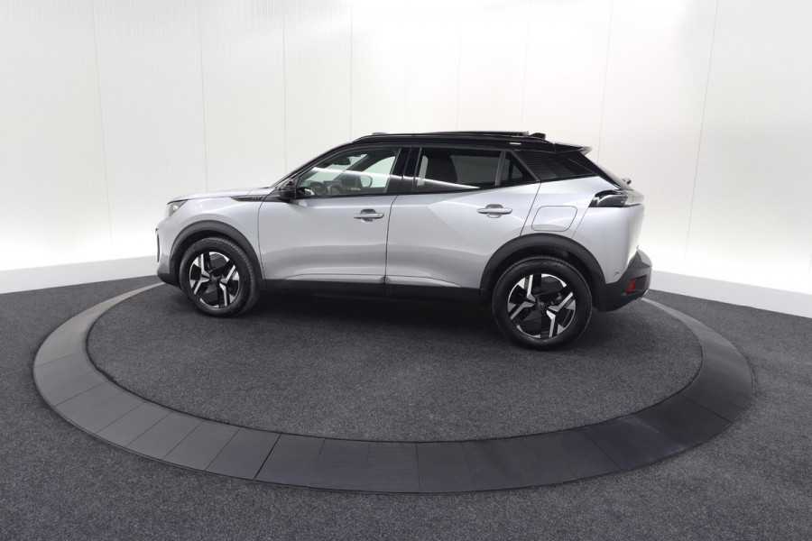 Peugeot 2008 Hybrid 136 e-DSC6 GT | 360 Camera | Panoramadak | Adaptieve Cruise Control | Dodehoekdetectie | Navigatie