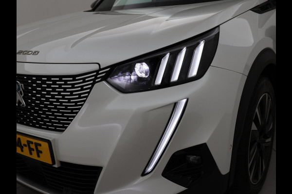 Peugeot e-2008 EV GT 50 kWh 3-FASE + ADAPTIVE CRUISE | STOELVERW. | 18 INCH | LED | APPLE CARPLAY | CAMERA
