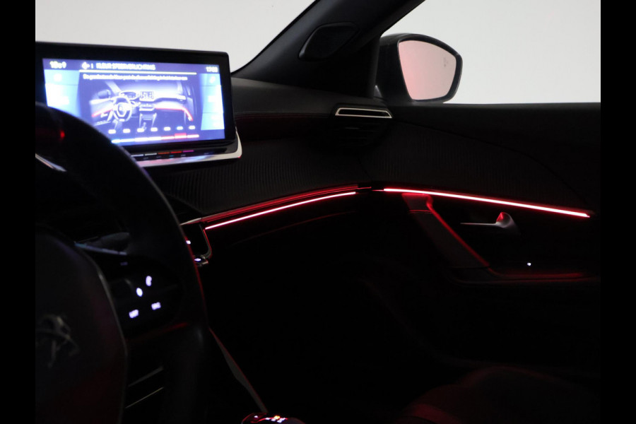 Peugeot e-2008 EV GT 50 kWh 3-FASE + ADAPTIVE CRUISE | STOELVERW. | 18 INCH | LED | APPLE CARPLAY | CAMERA