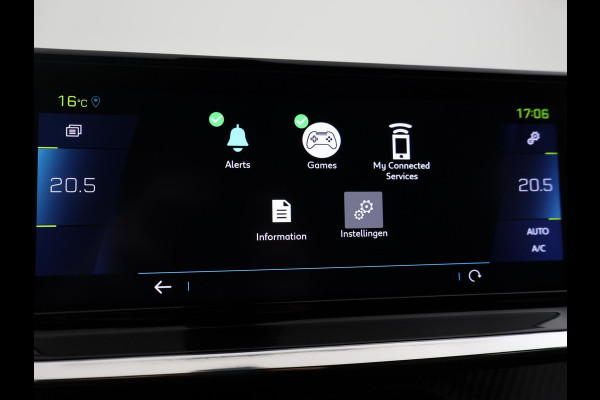 Peugeot e-2008 EV GT 50 kWh 3-FASE + ADAPTIVE CRUISE | STOELVERW. | 18 INCH | LED | APPLE CARPLAY | CAMERA