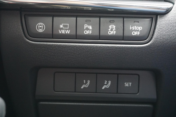 Mazda 3 2.0 e-SkyActiv-X M Hybrid 180PK Luxury/Leer/18Inch /Bose/Head-Up/Trekhaak.