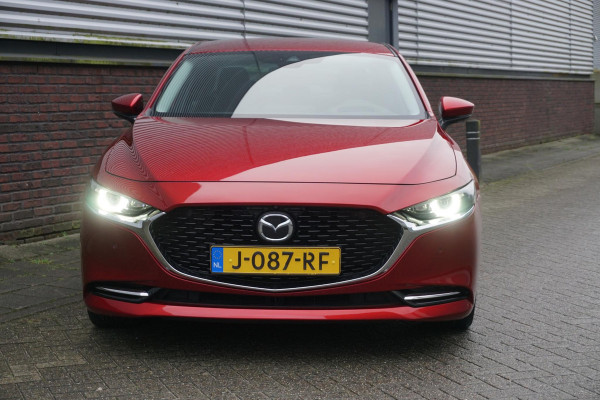 Mazda 3 2.0 e-SkyActiv-X M Hybrid 180PK Luxury/Leer/18Inch /Bose/Head-Up/Trekhaak.