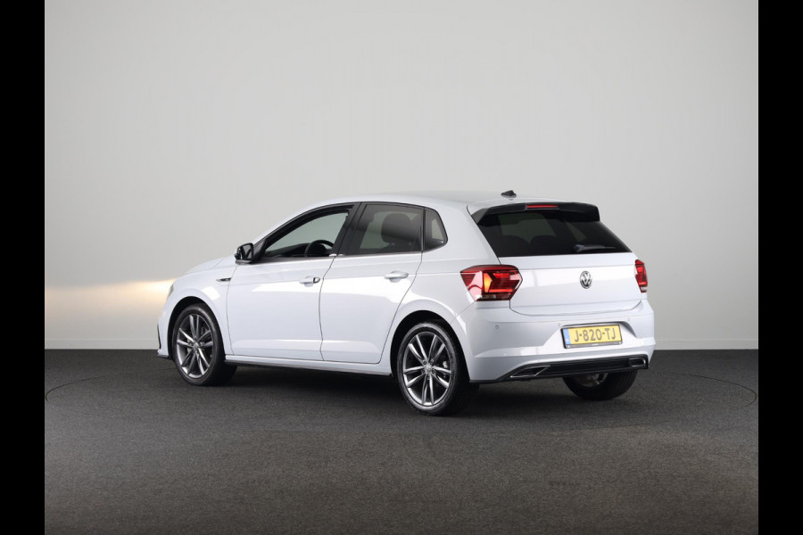 Volkswagen Polo 1.0 TSI Highline 116 pk | Navigatie | Parkeersensoren | Achteruitrijcamera | Adaptieve cruise control | Voll. digitaal instrumentenpaneel |