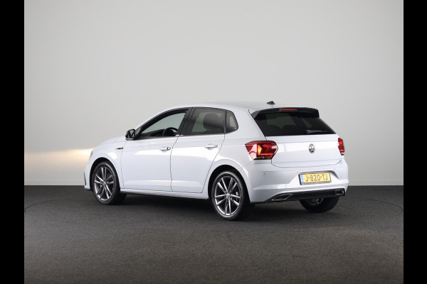 Volkswagen Polo 1.0 TSI Highline 116 pk | Navigatie | Parkeersensoren | Achteruitrijcamera | Adaptieve cruise control | Voll. digitaal instrumentenpaneel |
