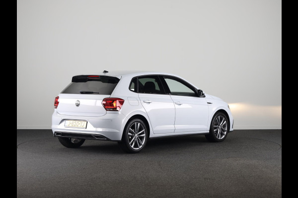 Volkswagen Polo 1.0 TSI Highline 116 pk | Navigatie | Parkeersensoren | Achteruitrijcamera | Adaptieve cruise control | Voll. digitaal instrumentenpaneel |