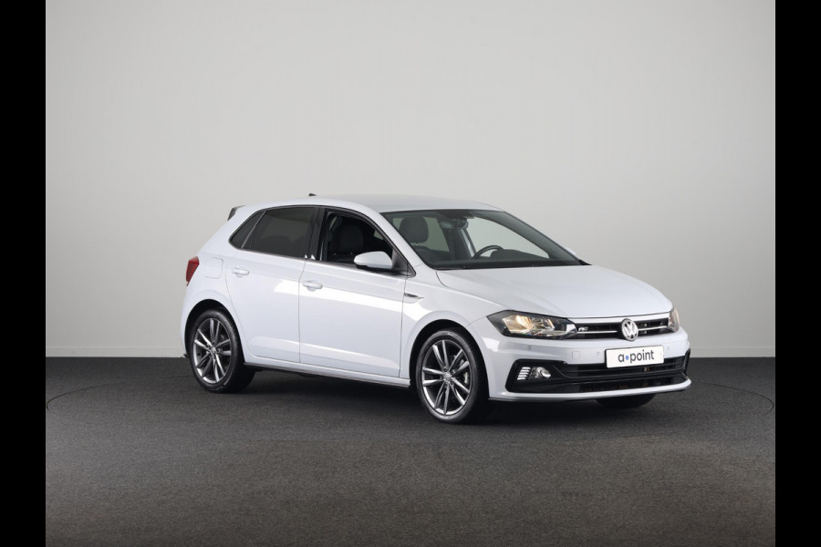 Volkswagen Polo 1.0 TSI Highline 116 pk | Navigatie | Parkeersensoren | Achteruitrijcamera | Adaptieve cruise control | Voll. digitaal instrumentenpaneel |