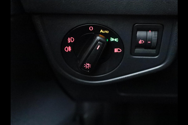 Volkswagen Polo 1.0 TSI Highline 116 pk | Navigatie | Parkeersensoren | Achteruitrijcamera | Adaptieve cruise control | Voll. digitaal instrumentenpaneel |