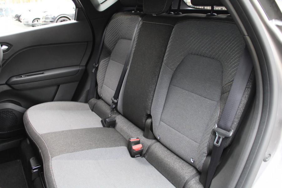 Renault Captur 1.3 mild hybrid 160 techno | STOEL+STUURWIELVERWARMING | ACC |