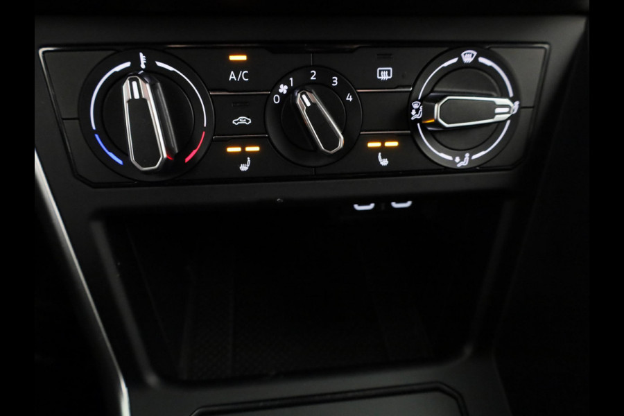 Volkswagen Polo 1.0 TSI Life Edition 95 pk | Verlengde garantie | Navigatie | Parkeersensoren | Achteruitrijcamera | Adaptieve cruise control | Stoelverwarming |