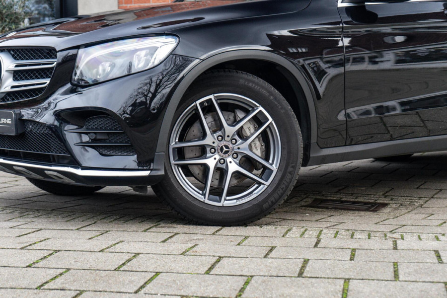 Mercedes-Benz GLC 250 4MATIC AMG Pano / Trekhaak / ACC