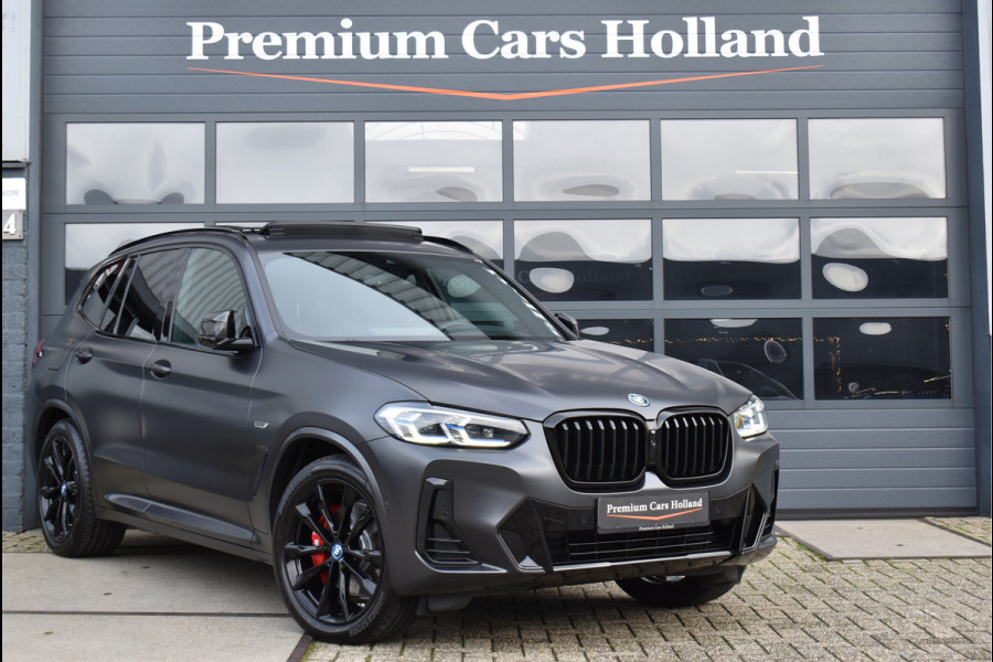 BMW X3 xDrive30e M-Pakket 292 Pk Frozen Black M-Stoelen Pano Navi 360 Memory Hud Carbon Camera Leder Laser 20 Inch