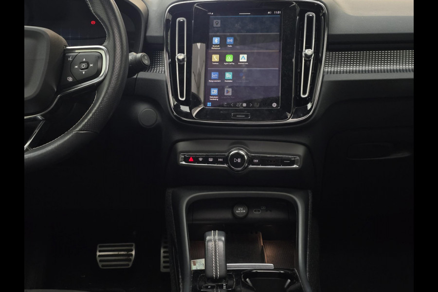 Volvo XC40 Recharge P8 AWD R-Design 408pk | Panoramadak | Stoelverwarming | 360 graden camera | Adaptieve Cruise control | Harman/Kardon audio