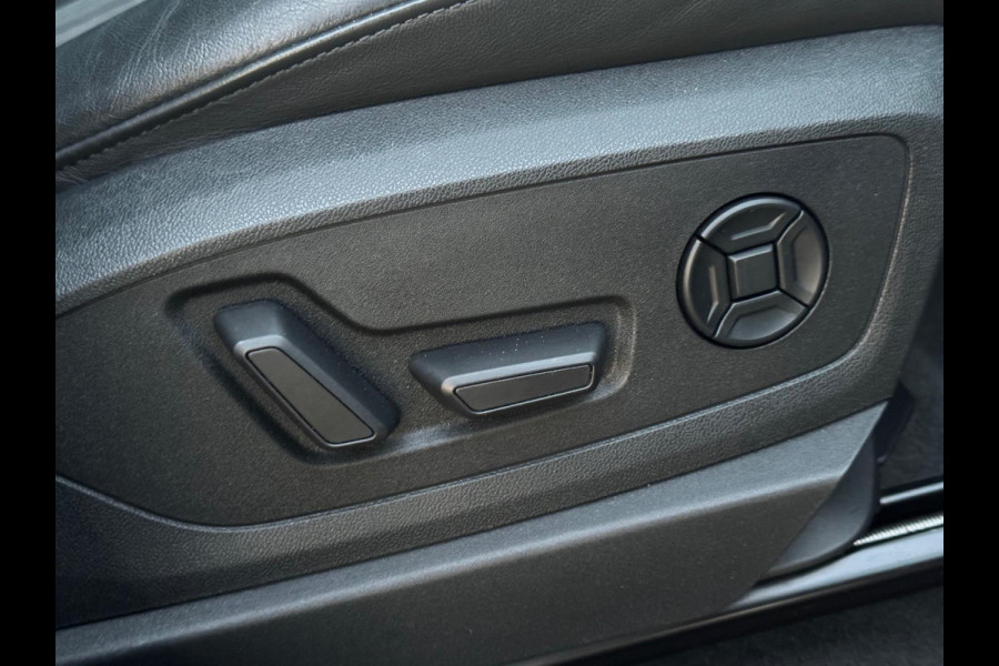 Audi e-tron Sportback 50 quattro Sport Black line, S-line interieur, 22 inch, achteruitrijcamera, stoelverwarming, NL auto met nap