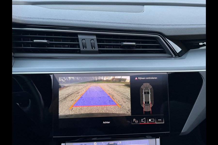 Audi e-tron Sportback 50 quattro Sport Black line, S-line interieur, 22 inch, achteruitrijcamera, stoelverwarming, NL auto met nap