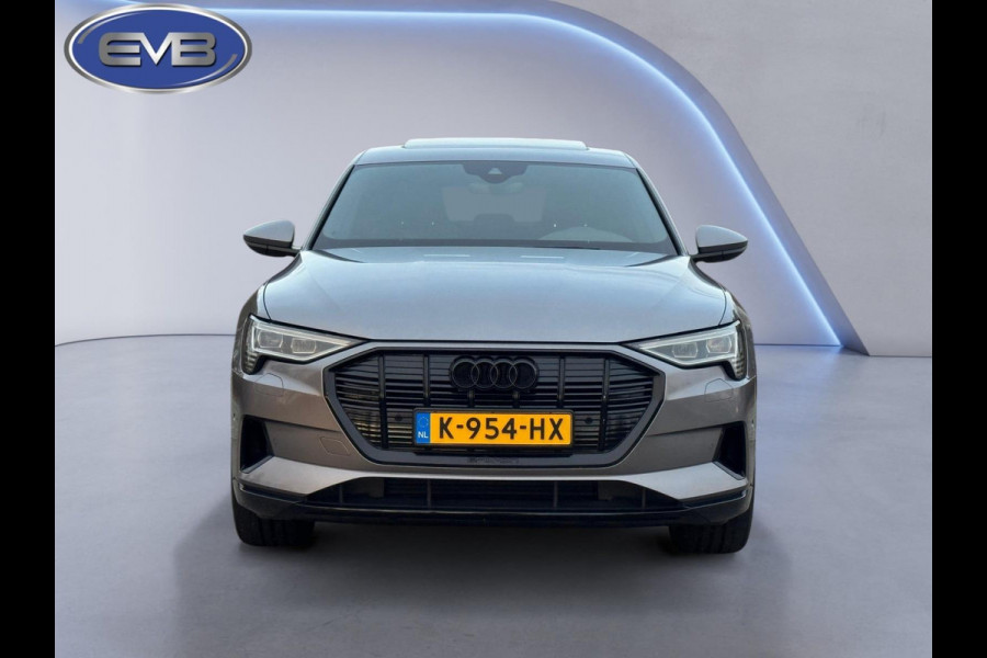 Audi e-tron Sportback 50 quattro Sport Black line, S-line interieur, 22 inch, achteruitrijcamera, stoelverwarming, NL auto met nap