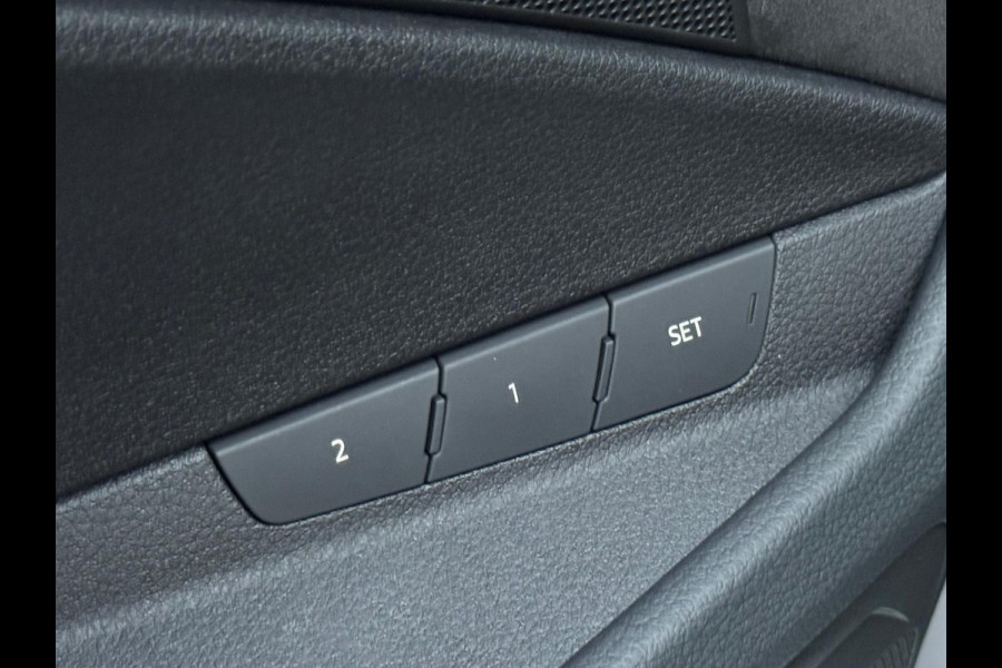 Audi e-tron Sportback 50 quattro Sport Black line, S-line interieur, 22 inch, achteruitrijcamera, stoelverwarming, NL auto met nap