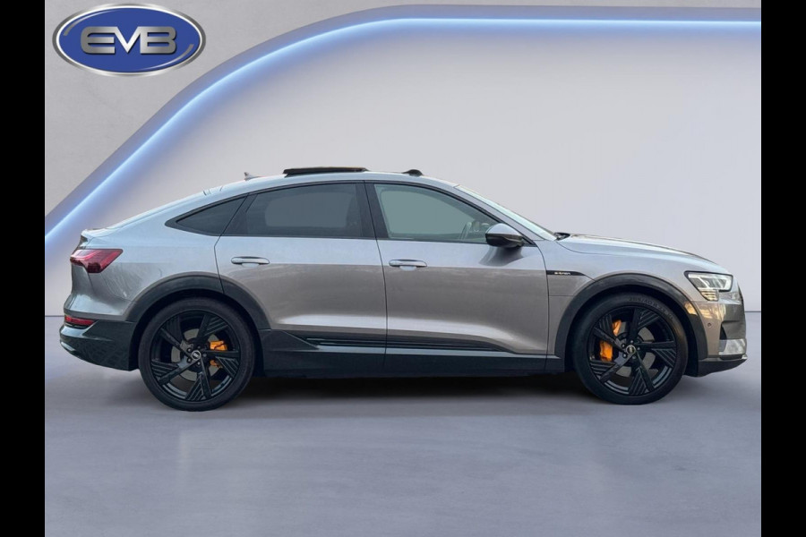 Audi e-tron Sportback 50 quattro Sport Black line, S-line interieur, 22 inch, achteruitrijcamera, stoelverwarming, NL auto met nap