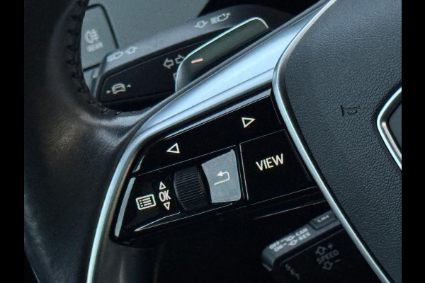 Audi e-tron Sportback 50 quattro Sport Black line, S-line interieur, 22 inch, achteruitrijcamera, stoelverwarming, NL auto met nap