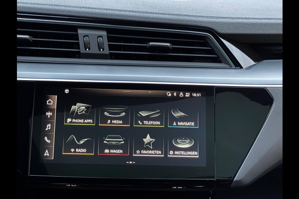 Audi e-tron Sportback 50 quattro Sport Black line, S-line interieur, 22 inch, achteruitrijcamera, stoelverwarming, NL auto met nap