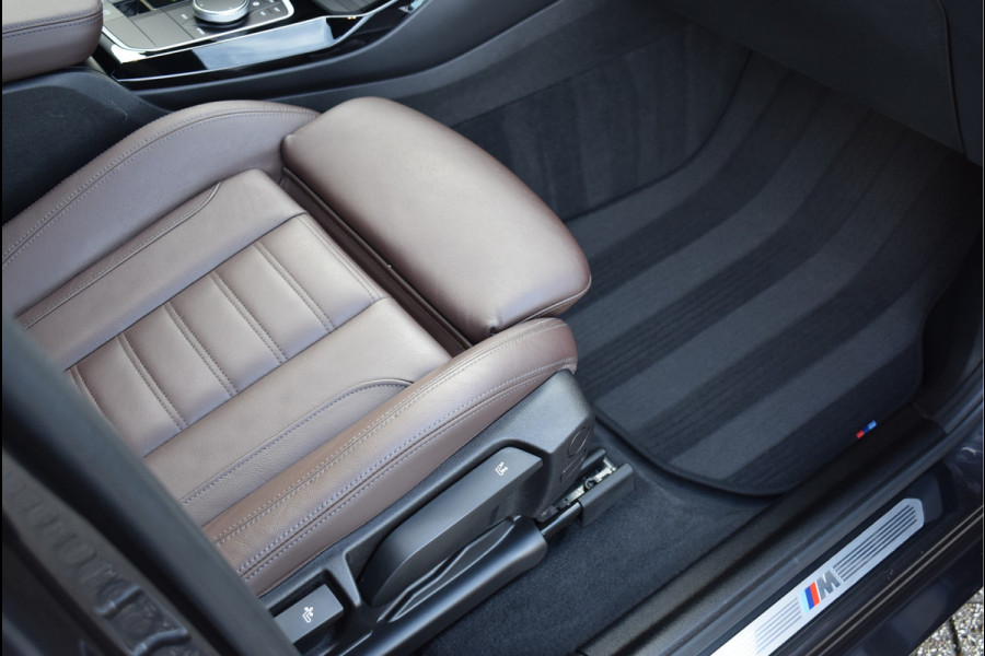 BMW X3 xDrive30e M-Pakket 292 Pk Pano Leder Camera Keyless 20 Inch