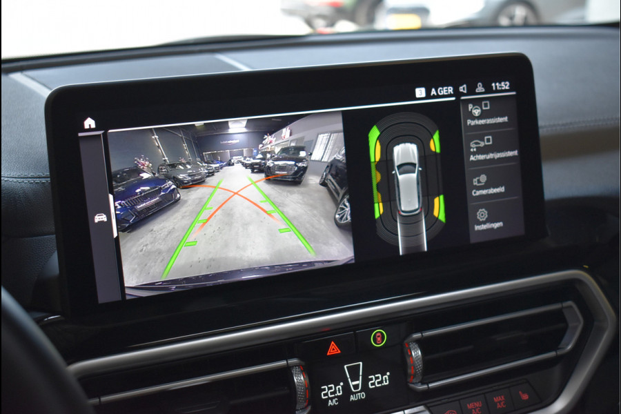 BMW X3 xDrive30e M-Pakket 292 Pk Pano Leder Camera Keyless 20 Inch