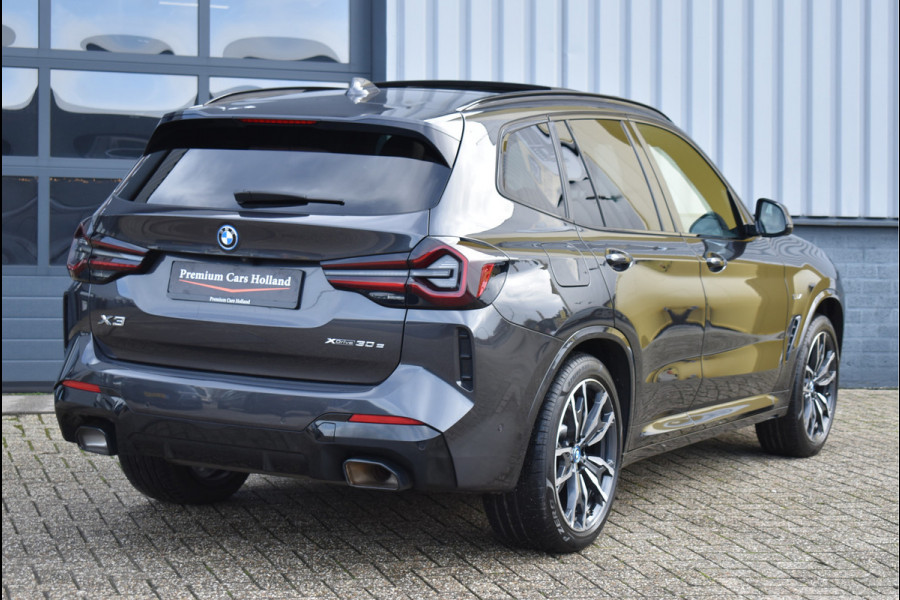 BMW X3 xDrive30e M-Pakket 292 Pk Pano Leder Camera Keyless 20 Inch