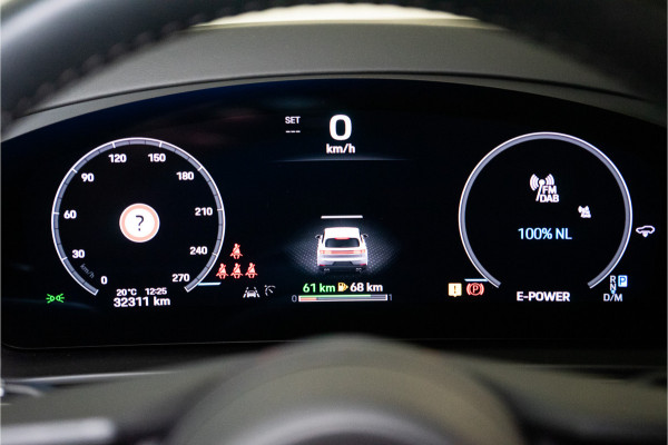 Porsche Cayenne 3.0 E-Hybrid 470PK | Krijt | Pano | InnoDrive | Sfeer | Bose | Lucht | 12 MND Garantie