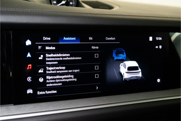 Porsche Cayenne 3.0 E-Hybrid 470PK | Krijt | Pano | InnoDrive | Sfeer | Bose | Lucht | 12 MND Garantie