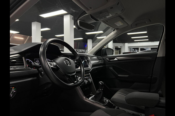 Volkswagen T-Roc 1.0 TSI Elekt.koffer | PDC | ACC | LED |