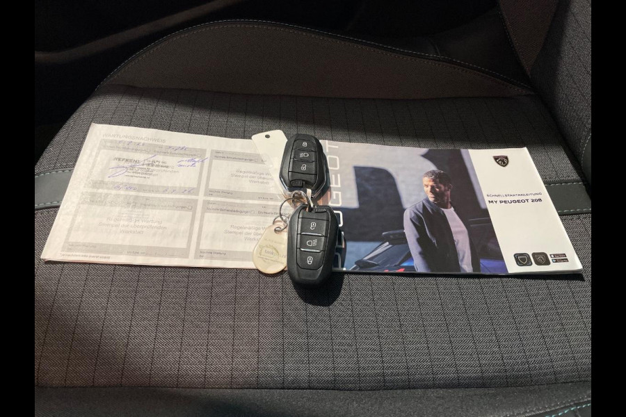 Peugeot e-208 EV Allure Pack 50 kWh | Stoelverwarming | Navigatie | Camera