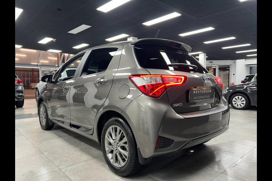 Toyota Yaris 1.5 Hybrid Executive | Cam | Clima | Cruise |