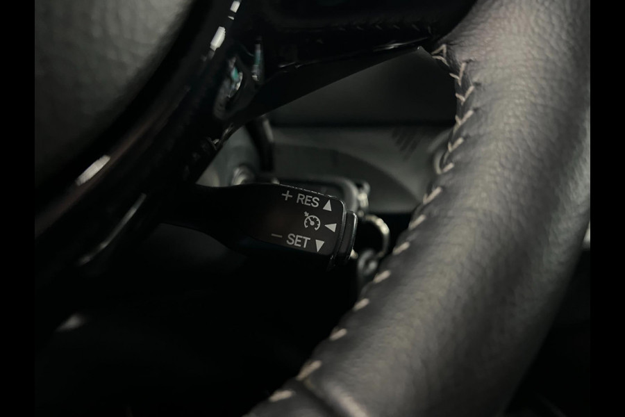 Toyota Yaris 1.5 Hybrid Executive | Cam | Clima | Cruise |