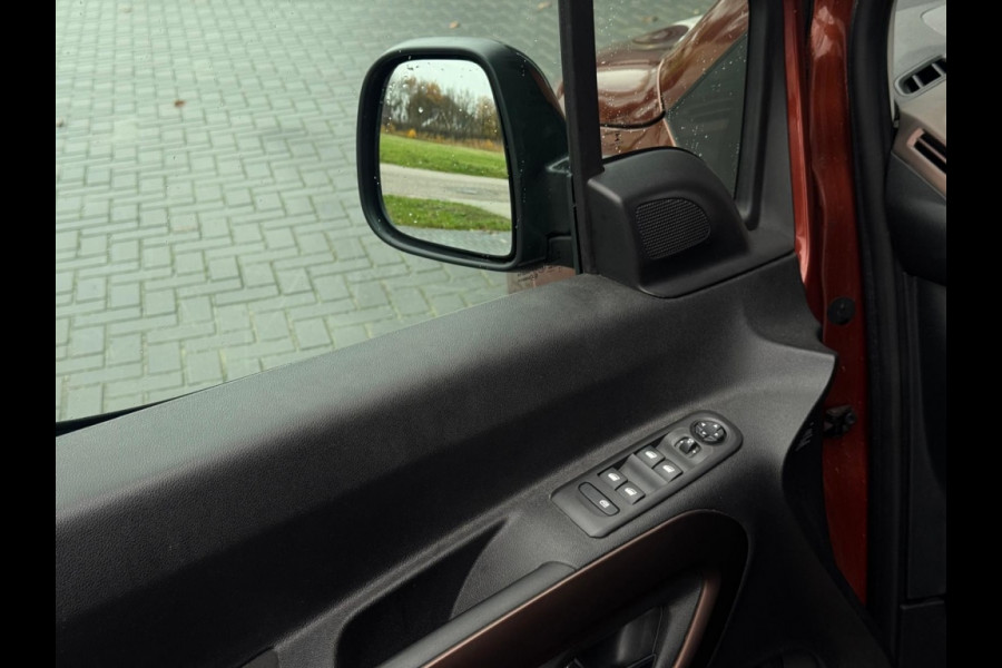 Peugeot Rifter Long 1.2 Pt.L.GT-Line 7p. m2020 NAVI 360 CAMERA SPORTVELGEN