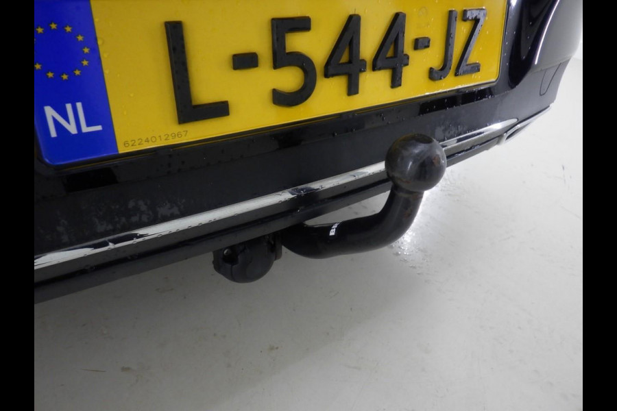 Mercedes-Benz CLA-Klasse Shooting Brake 200 Aut. DCT Luxury BUITENKANS! Panodak Ambient Light Leder + Memory stoelen PDC VA+Camera Mulitibeam LED NAVI MBUX Augmented Reality NL Auto + NAP